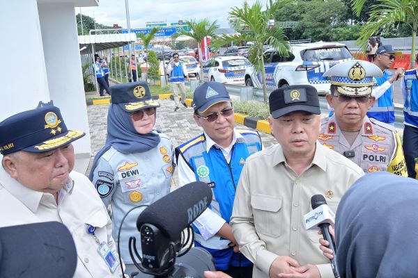 Direktur Operasional PT Jasa Raharja Dewi Aryani Suzana menghadiri Pembukaan rekayasa lalu lintas 2