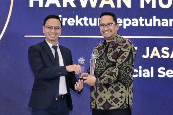 Jasa Raharja Raih Penghargaan di Indonesia Regulatory Compliance Awards 2025, Bentuk Apresiasi atas Komitmen terhadap Kepatuhan