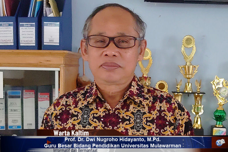 Prof. Dr. Dwi Nugroho Hidayanto, M.Pd. Guru Besar Bidang Pendidikan Universitas Mulawarman 